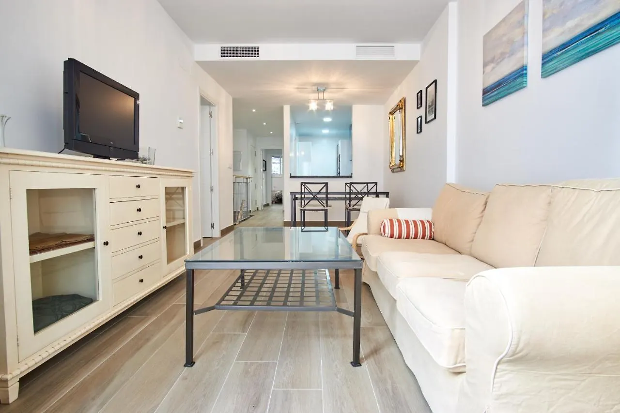 Apartment Los Remedios Oasis Suites Seville Spain
